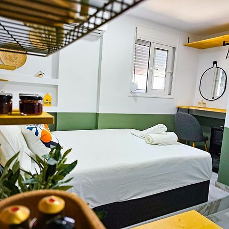 Μέντα 1 Apartman Kalamáta Szoba fotó