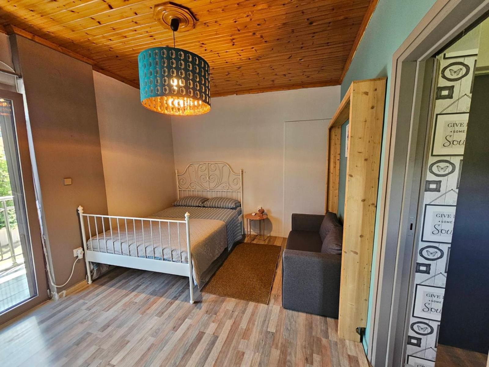 Μέντα 1 Apartman Kalamáta Kültér fotó