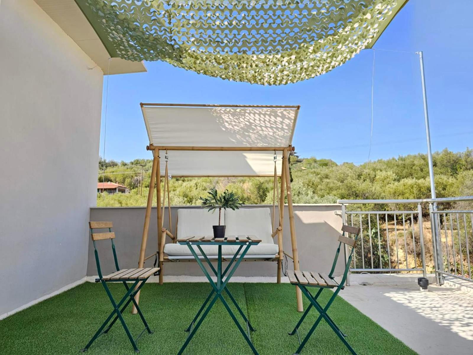 Μέντα 1 Apartman Kalamáta Szoba fotó